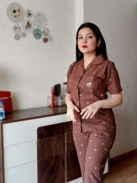 Brown Printed Collar Nightwear  Women's Top & Pyjama Set with Pockets - Comfortable and Stylish Sleepwear MX_HS46