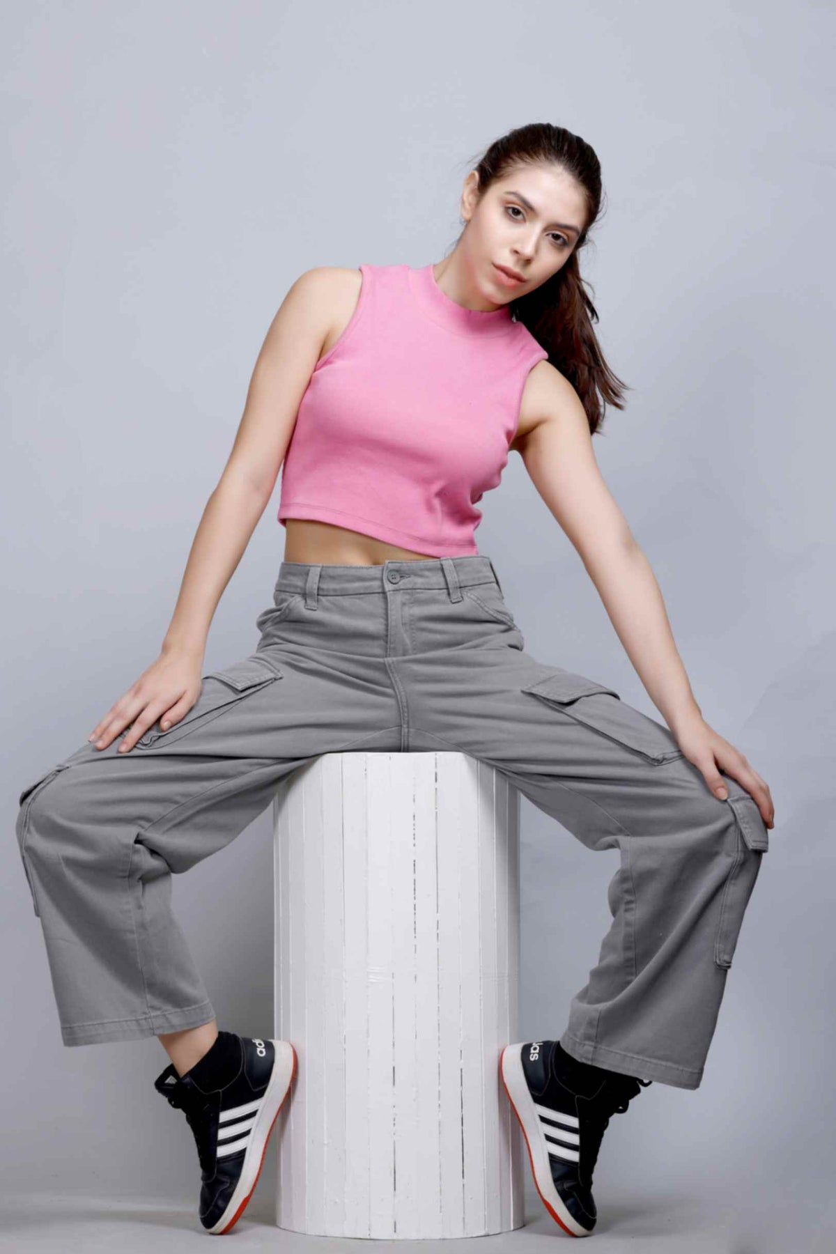 MANDARIAN RIBBED CROP TOP BUBBLE GUM PINK PKR1