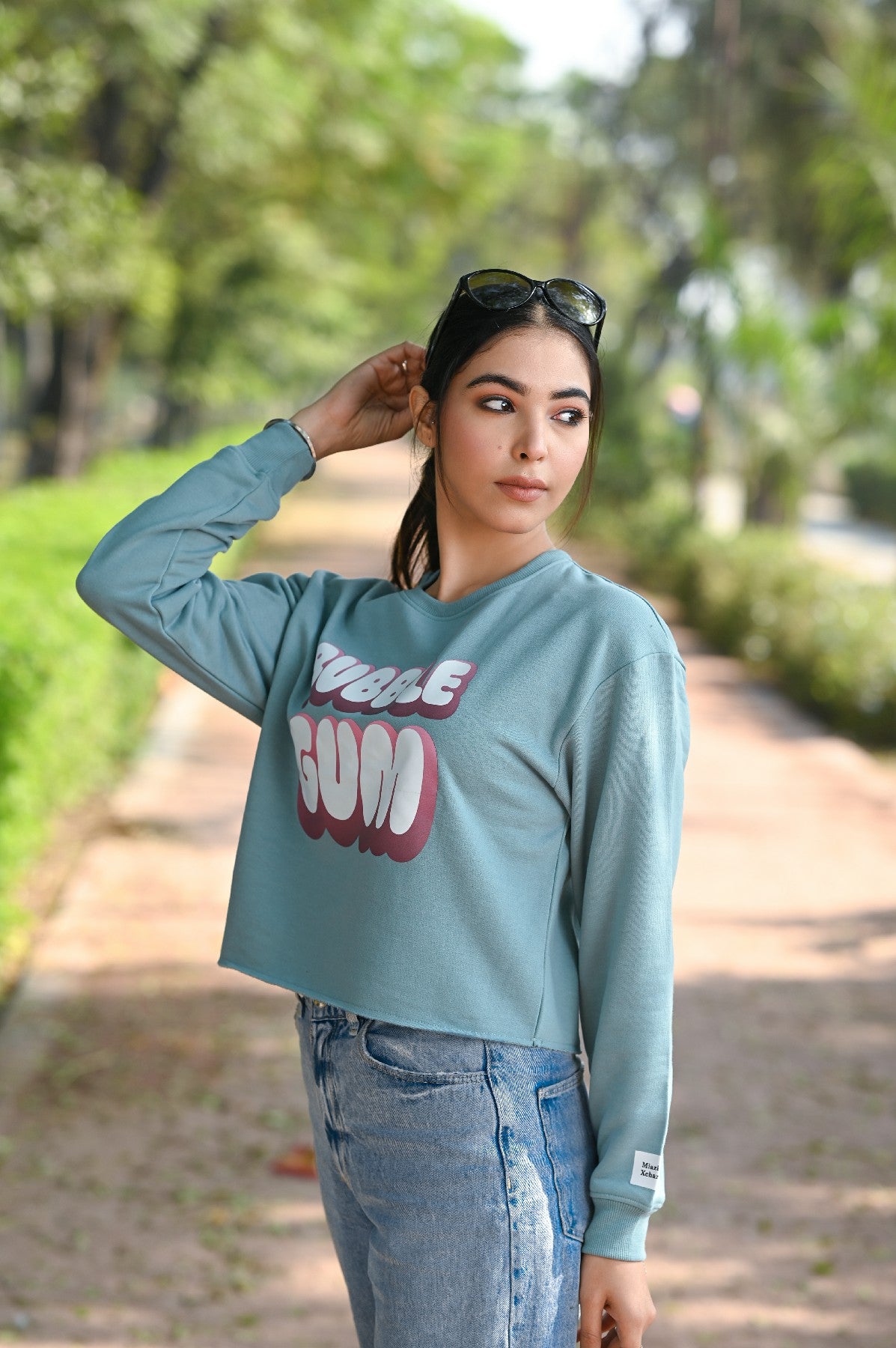 Women Sweatshirt with Bubblegum Text