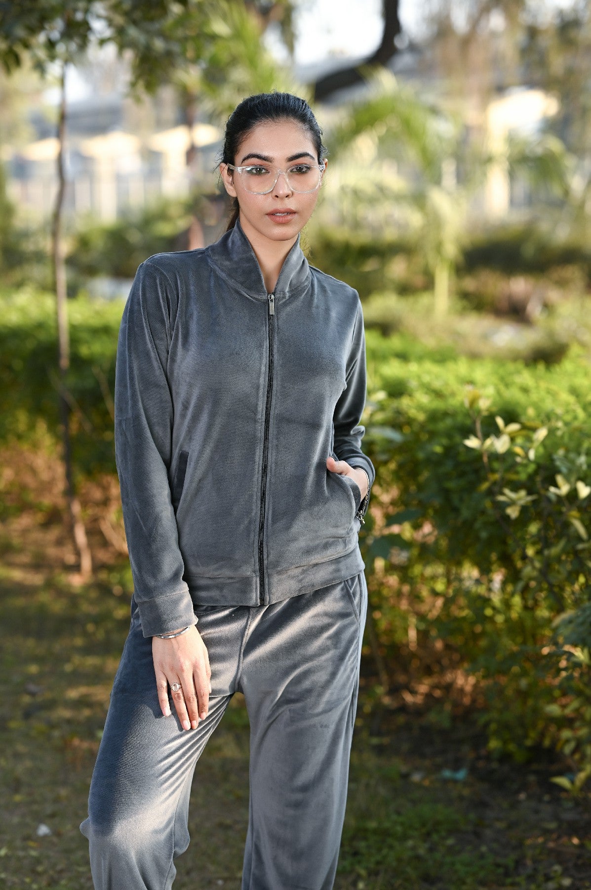 Velvet Collar Tracksuit for women With Zipper (Grey)